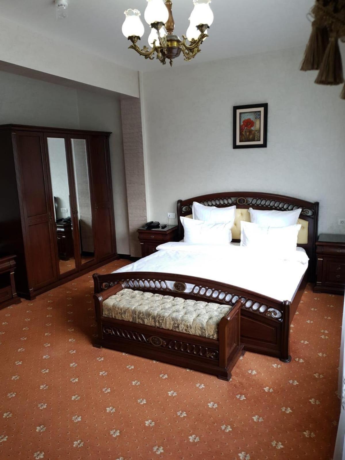 Hotel Bacsoridana Tecuci المظهر الخارجي الصورة